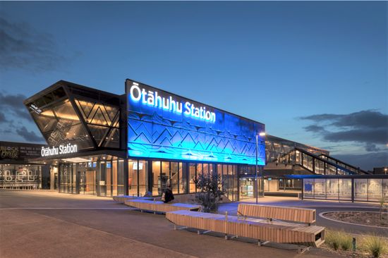 Otahuhu Station